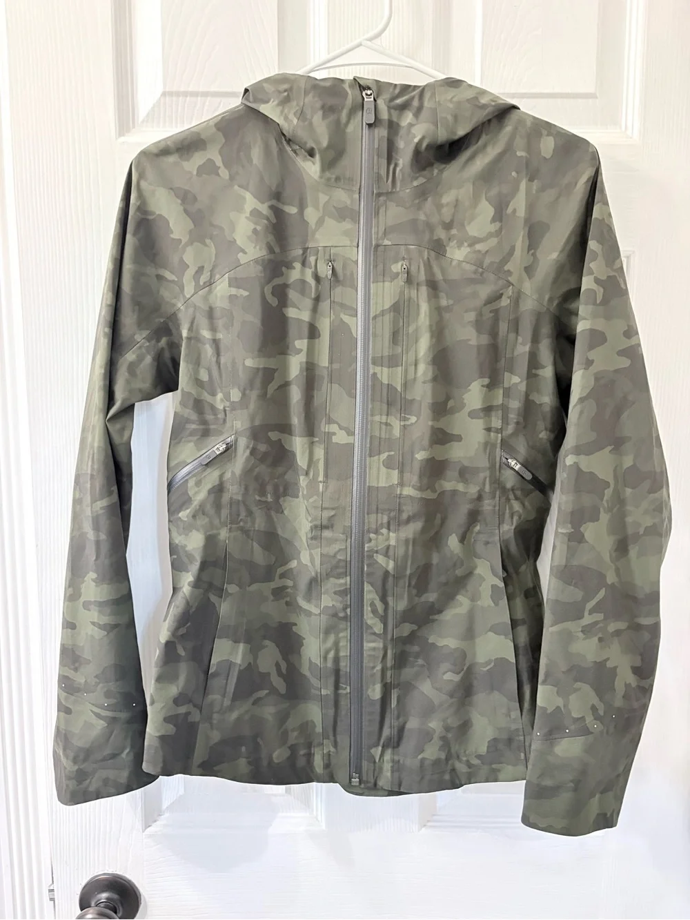 lululemon athletica Break a Trail Jacket